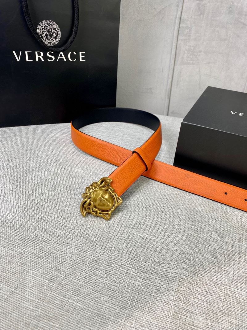 VERSACE